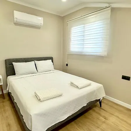 Two Bedrooms With Large Pool * فتحية