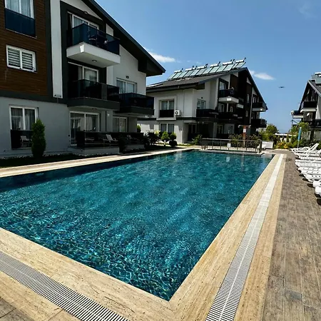 Lägenhet Two Bedrooms With Large Pool Fethiye