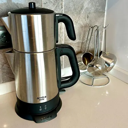 Two Bedrooms With Large Pool 아파트 페티예